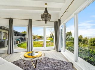 11555 Amanda Dr, Studio City, CA 91604