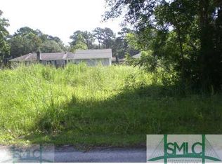 212 Debra Rd, Savannah, GA 31410