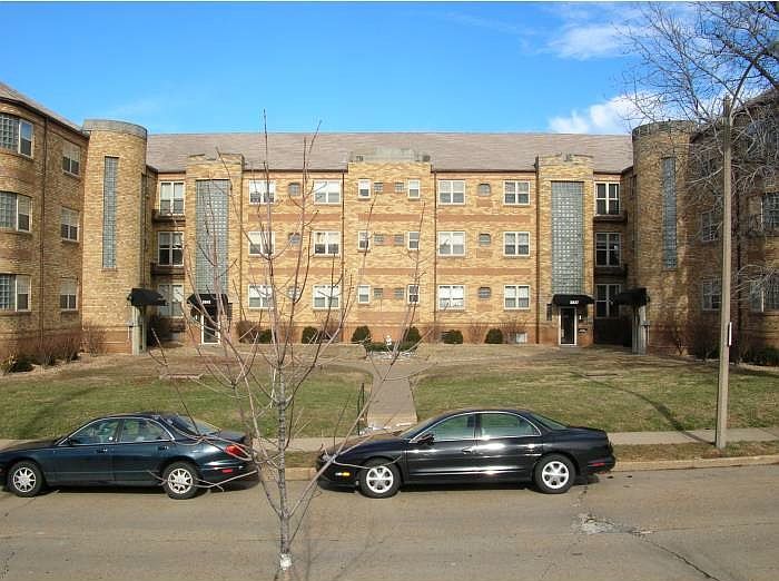 1st image of 5835 Lindenwood Ave APT 2N