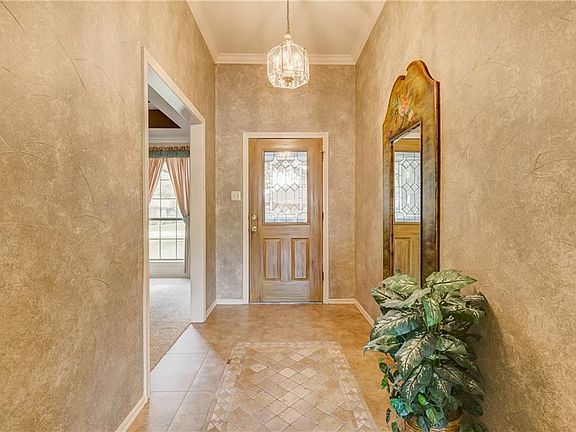 5th image of 9133 Timber Oaks Dr