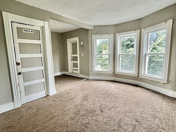 2nd image of 499 West Ave #2