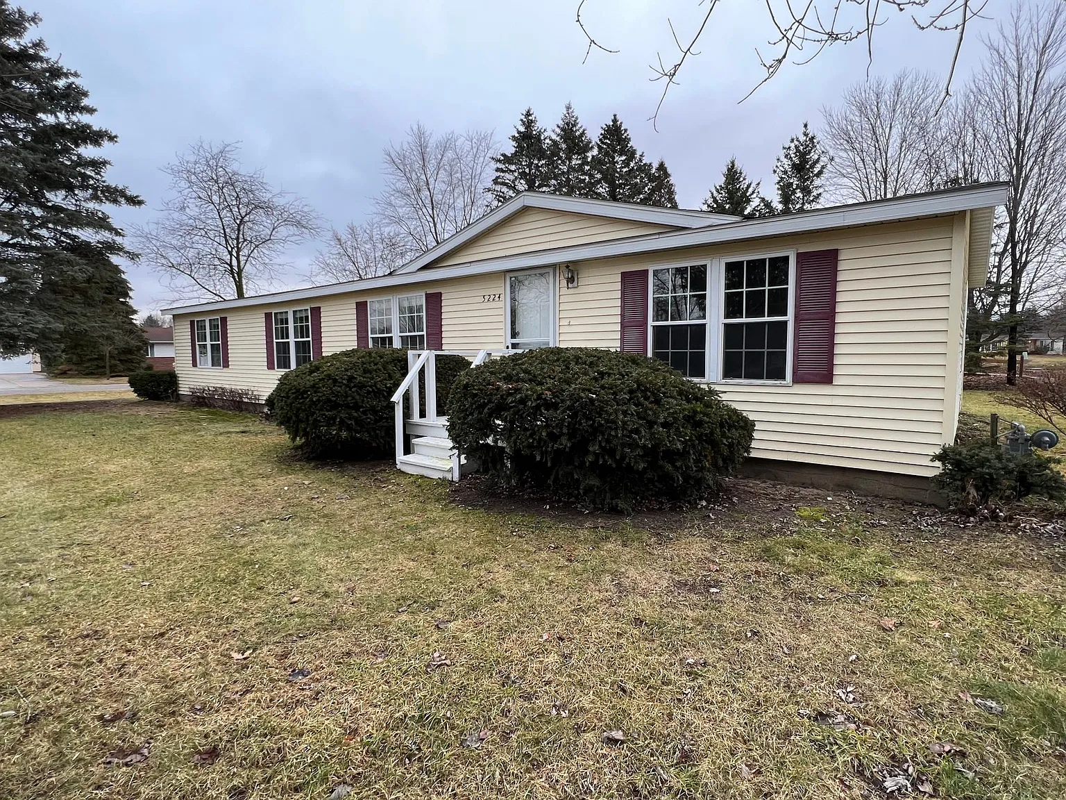 5224 Bertshire Dr photo 1