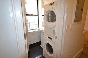 Rented by Bold Marketing