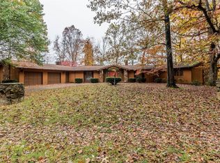 43 Lake Shore Ct, Carbondale, IL 62902