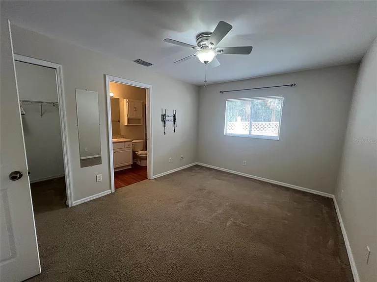 3228 Lucaya Ave — Photo 12