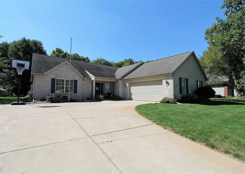 1st image of 4614 Admirals Pointe Dr