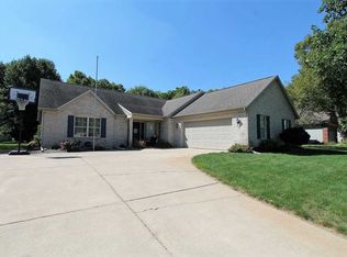 4614 Admirals Pointe Dr, Lafayette, IN 47909
