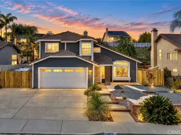 39499 Via Montalvo, Murrieta, CA 92563