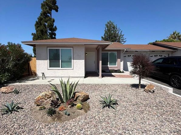 1623 Peacock Blvd