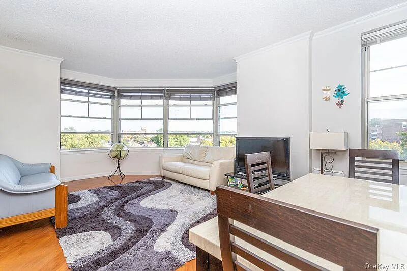 2 bed, 2.0 bath, 1103 sqft, $3,750 — Photo 1