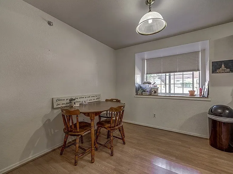 724 W 1720 N #109 — Photo 14