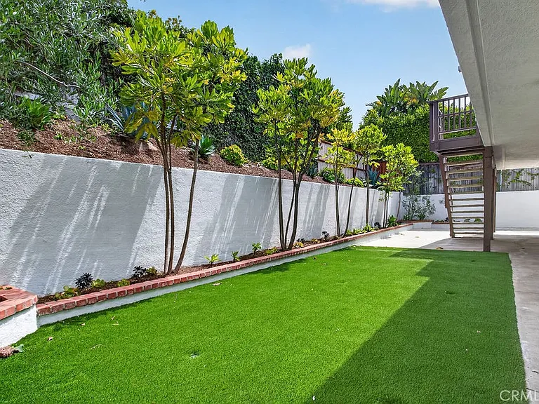 720 Emerald Bay — Photo 39