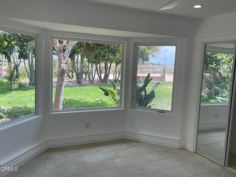 1148 Colina Vis — Photo 19