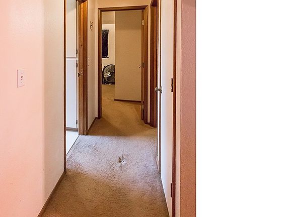 4th image of 1912 122nd Ave E #1914
