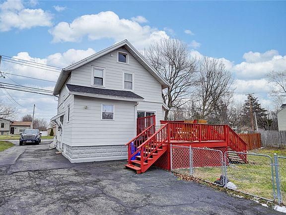 3rd image of 523 Elmgrove Rd