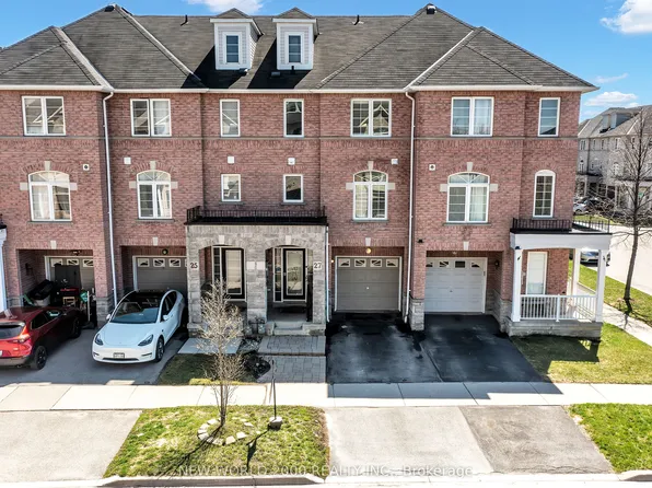27 Stonewood St, Ajax, ON L1S 0B3