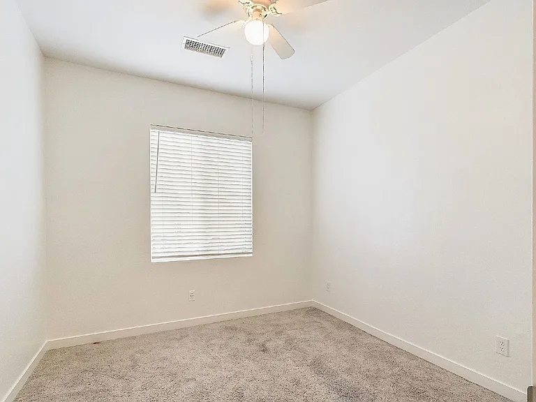 1133 N Jay Pl — Photo 5