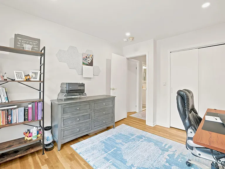 80 Hickory Hill Dr — Photo 17