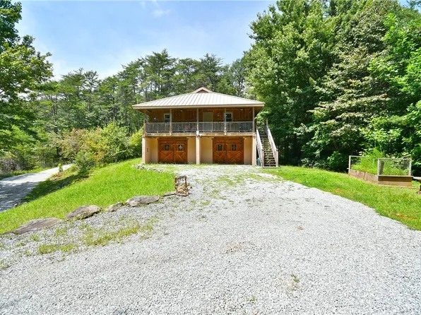 1302 S Saluda Rd, Cleveland, SC 29635