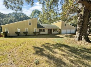 8661 Ridgecrest Dr, Walls, MS 38680