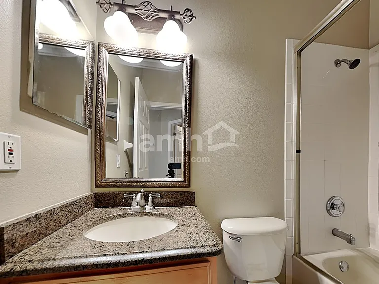 883 Moonluster Dr — Photo 22
