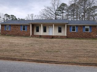 215 Kingston Rd, Greenwood, SC 29649