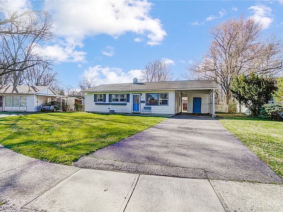3rd image of 8483 Smallwood Ln