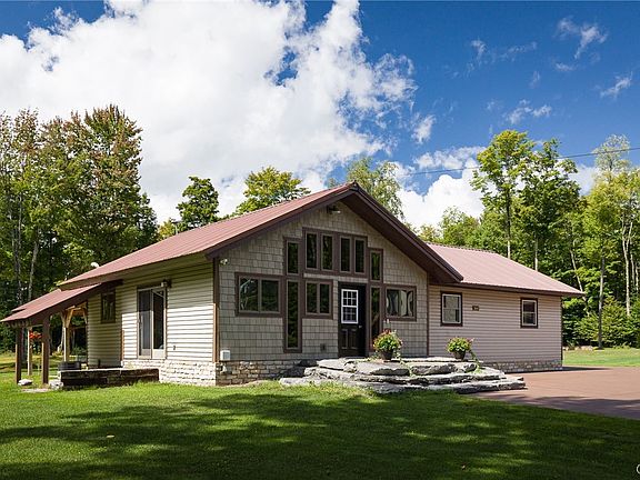 3rd image of 5117 Pleasant Valley Rd