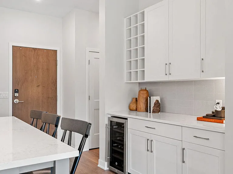 Sullivan - 2 Bed / 2 Bath - 1,199-1,211 Sq.Ft.