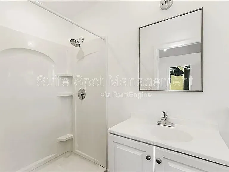 554 N Cambridge St #552 — Photo 11