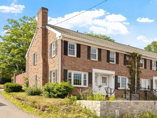 274 Main St APT 1A, Acton, MA 01720