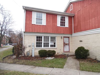 8001 S Essex Ave, Chicago, IL, 60617