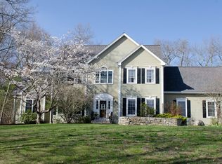 76 Old Farm Rd, Douglas, MA 01516