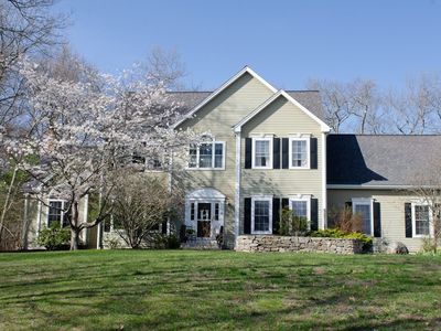 76 Old Farm Rd, Douglas, MA, 01516