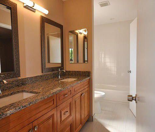 3rd image of 4586 Holly Lake Dr