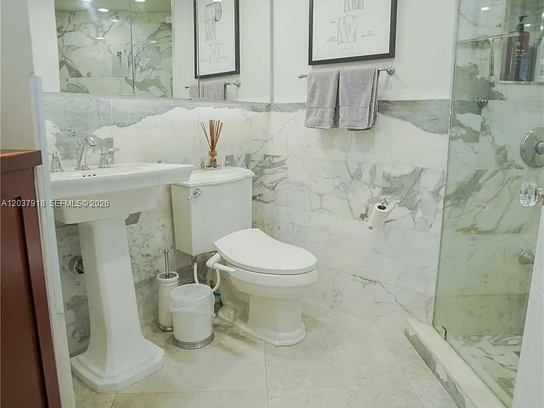 5880 Collins Ave #302 — Photo 15