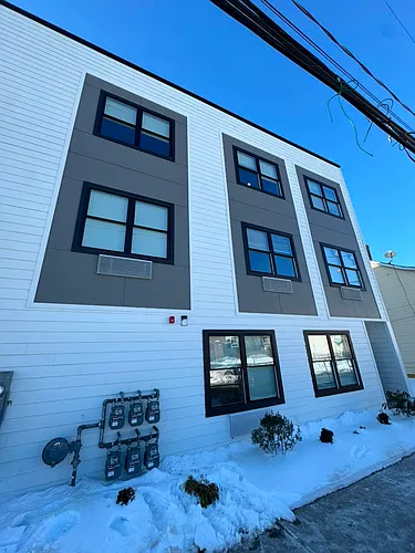 22 Seeley St Photo 1