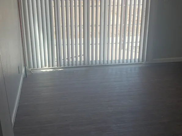 9816 Park St, Bellflower, CA