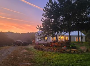 195 Gene Derrick Rd, Surgoinsville, TN 37873