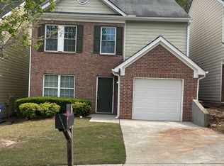 4404 Ravenwood Dr, Union City, GA 30291