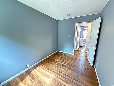 514 S Eastside Dr — Photo 12