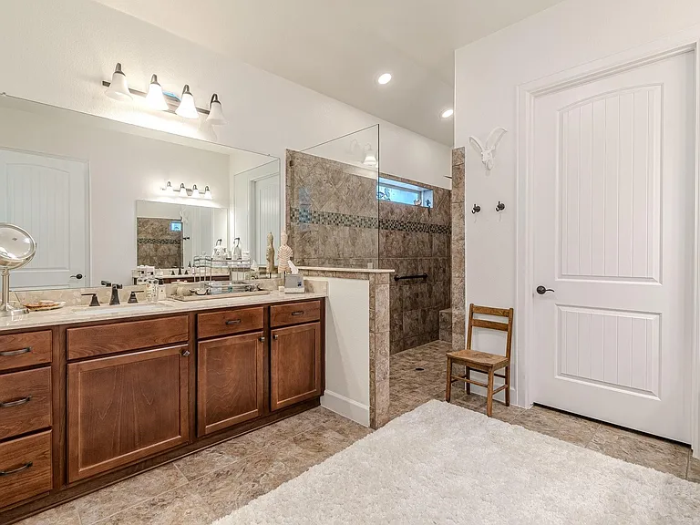 108 Hopping Peach St — Photo 28