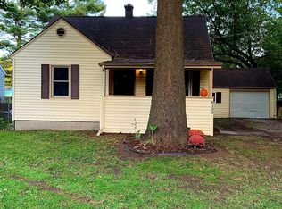 6133 Coulson Ct, Lansing, MI 48911