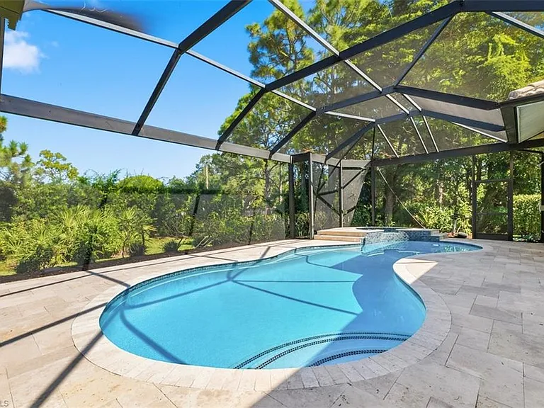 657 Soliel Dr — Photo 24