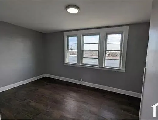 2614 Cole St — Photo 15