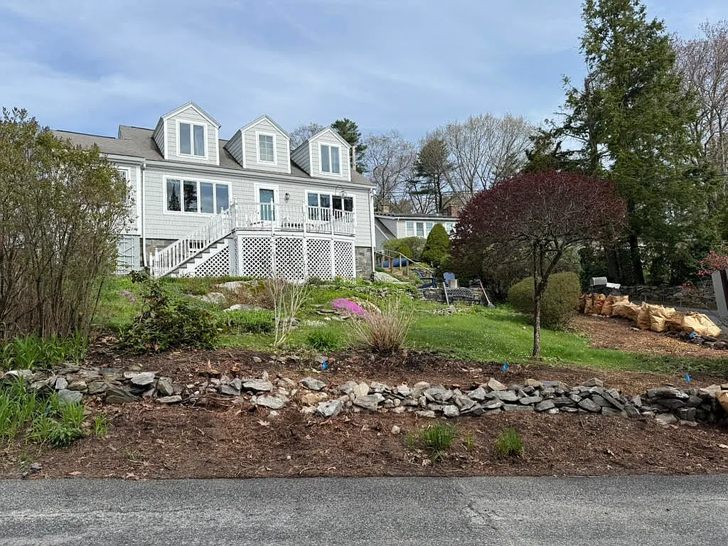 From of house with gardens - Edgewater Rd