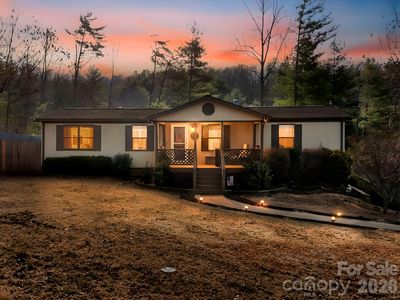 17 Bannister Dr, Asheville, NC, 28804