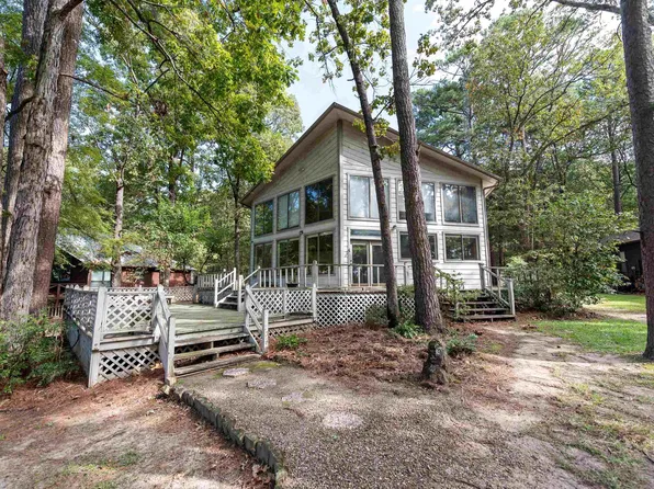 302 Dogwood Trl, Mount Vernon, TX 75457