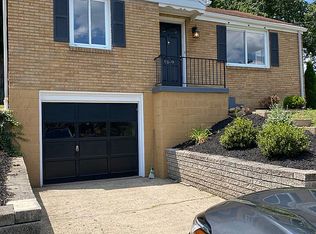 9149 Saginaw Dr, Pittsburgh, PA