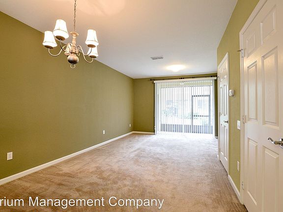 3rd image of 1140 Purdue Ln